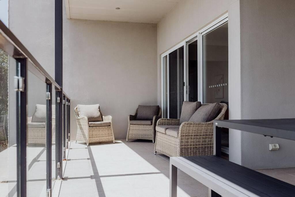 ביצ'אנו Apartment On James מראה חיצוני תמונה