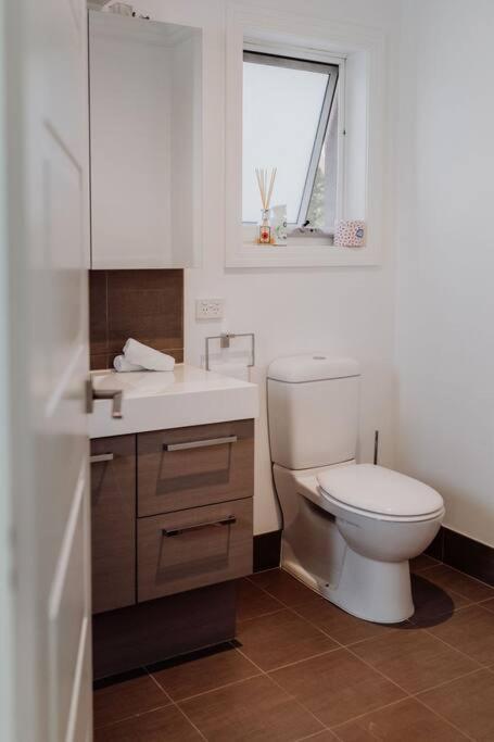 ביצ'אנו Apartment On James מראה חיצוני תמונה